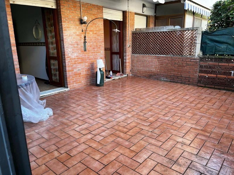 Bilocale in Vendita a Carrara, zona Marina di Carrara, 170'000€, 48 m²