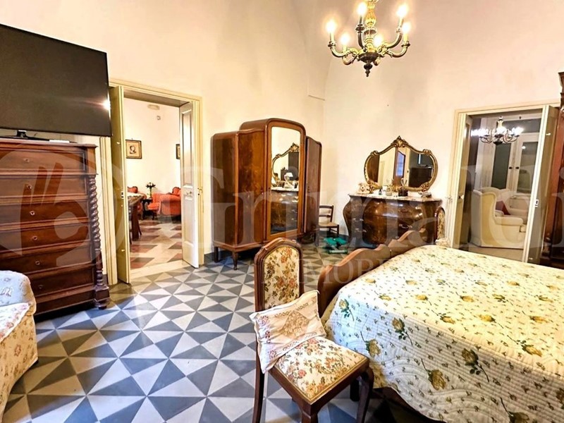 Casa Indipendente in Vendita a Casarano, 1'300'000€, 600 m²