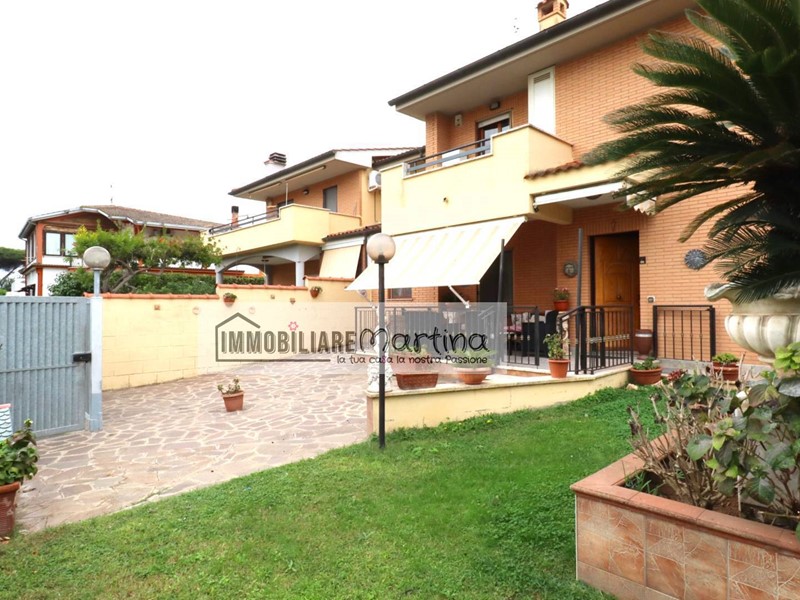 Villa in Vendita a Anzio, 256'000€, 119 m²
