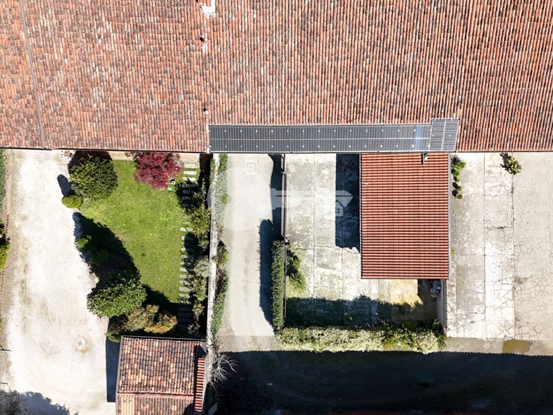 Casa Indipendente in Vendita a Dello, 347'000€, 280 m²
