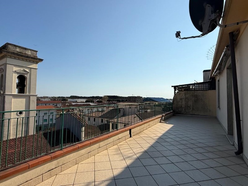 Attico in Vendita a Viareggio, 279'000€, 88 m²