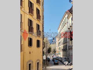 Appartamento in Vendita a Salerno, 575'000&euro;, 150 m²