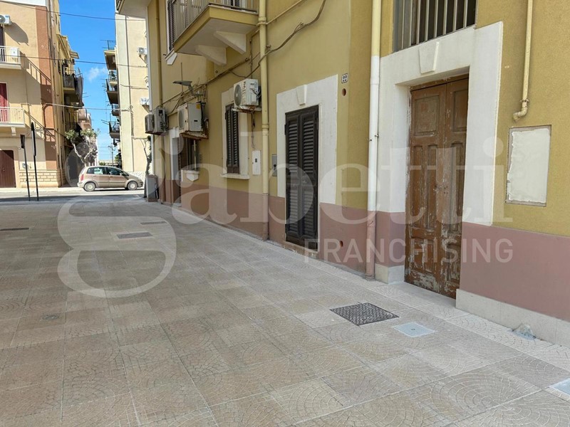 Trilocale in Vendita a Margherita di Savoia, 150'000€, 56 m²