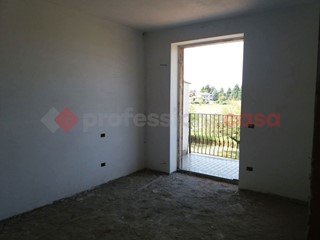Trilocale in Vendita a Inveruno, 140'000€, 106 m²