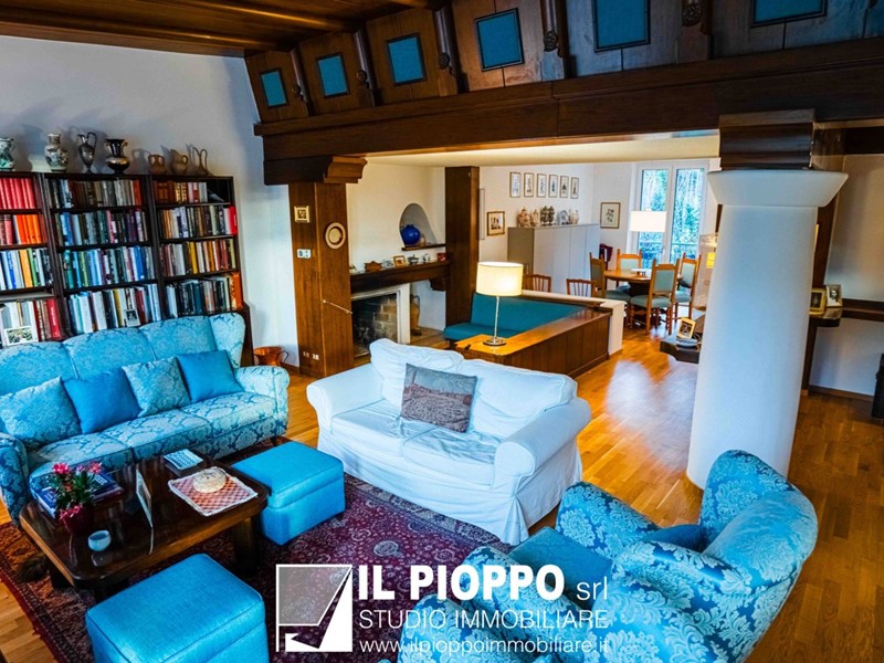 Appartamento in Vendita a Nago Torbole, zona Torbole, 1'150'000€, 212 m², arredato