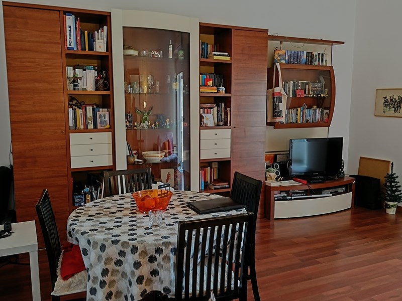 Trilocale in Vendita a Taranto, zona BORGO, 79'000€, 102 m², arredato