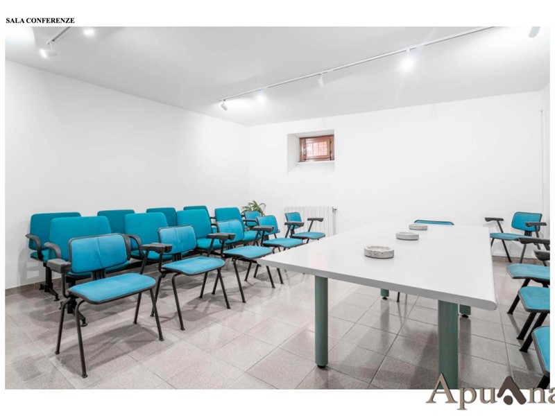 Ufficio in Affitto a Massa, 300&euro;, 30 m²