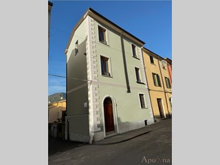 Ufficio in Affitto a Massa, 300&euro;, 30 m²