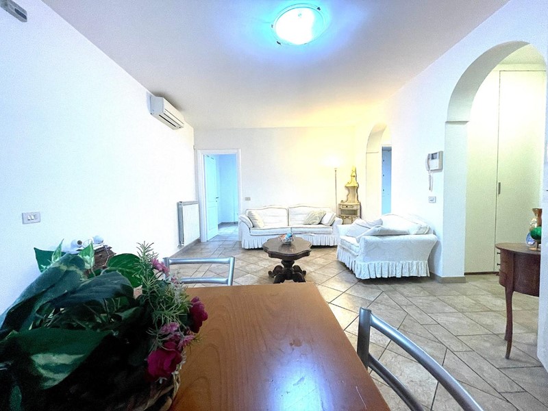 Trilocale in Vendita a Empoli, 279'000€, 80 m², con Box