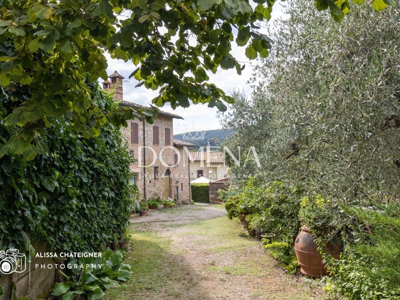 Casale in Vendita a San Gimignano, 1'790'000€, 400 m², arredato