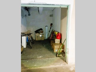 Box in Vendita a Torino, 9'000€, 13 m²