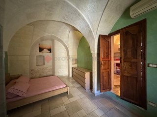 Casa Indipendente in Vendita a Villa Castelli, 125'000€, 100 m²