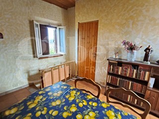 Quadrilocale in Vendita a Bomarzo, 25'000€, 75 m², arredato