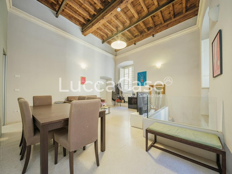 Quadrilocale in Vendita a Lucca, 590'000€, 105 m², arredato