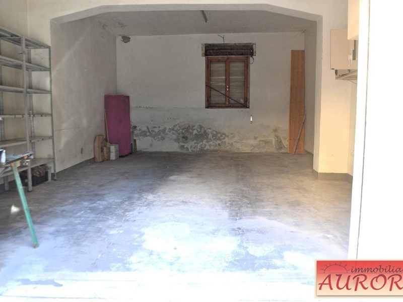 Box in Vendita a Poggibonsi, 45'000€, 46 m²