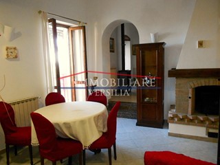 Appartamento in Vendita a Carrara, 199'000€, 78 m², arredato