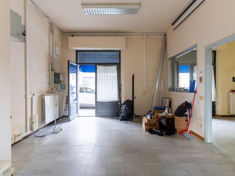 Laboratorio in Vendita a Empoli, zona Santa Maria a Ripa, 119'000€, 62 m²