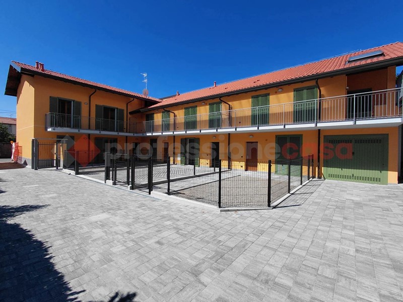 Trilocale in Vendita a Arconate, 219'000&euro;, 88 m², con Box