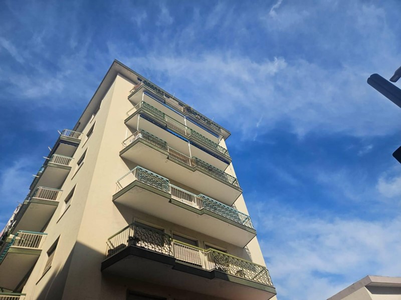 Trilocale in Vendita a Vallecrosia, 215'000€, 85 m²