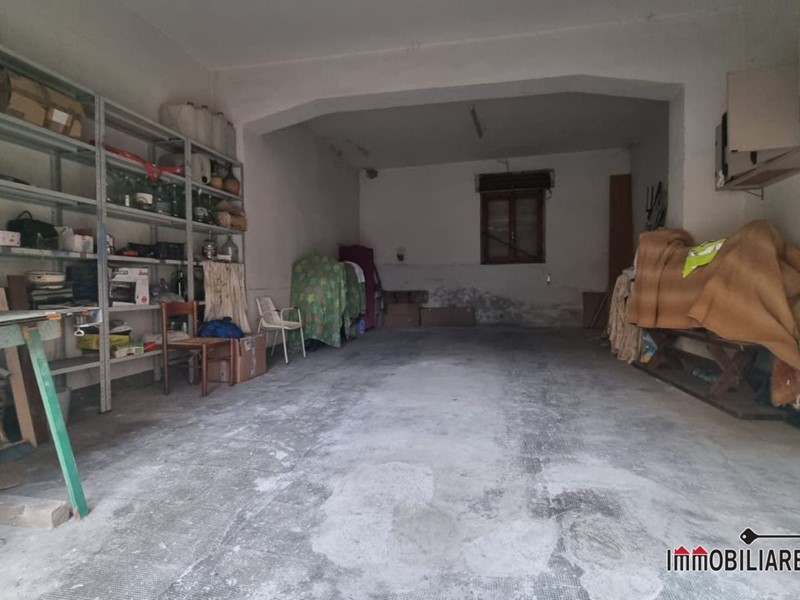 Box in Vendita a Poggibonsi, 45'000€, 52 m²