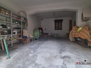 Box in Vendita a Poggibonsi, 45'000€, 52 m²