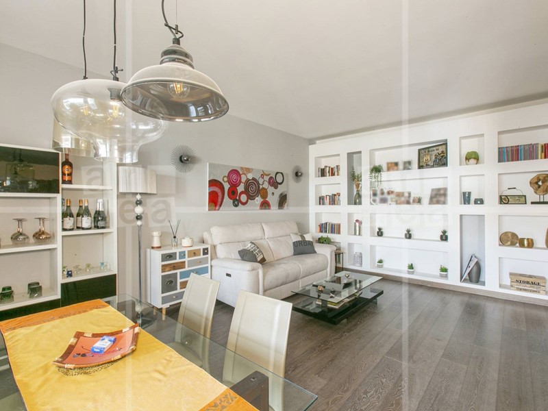 Trilocale in Vendita a Roma, zona Prati Fiscali, 515'000€, 110 m²