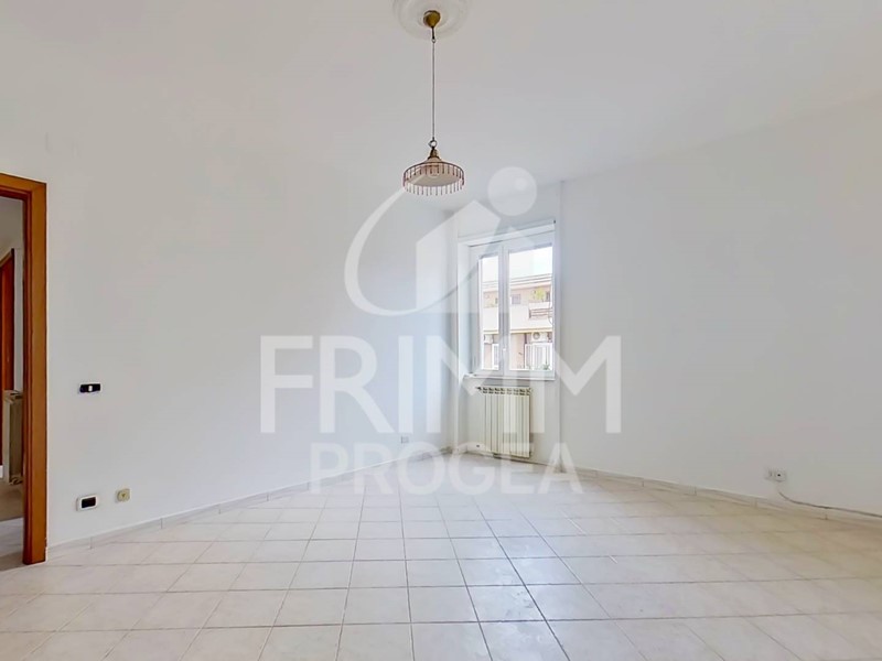Bilocale in Vendita a Roma, zona Centocelle, 199'000€, 72 m²
