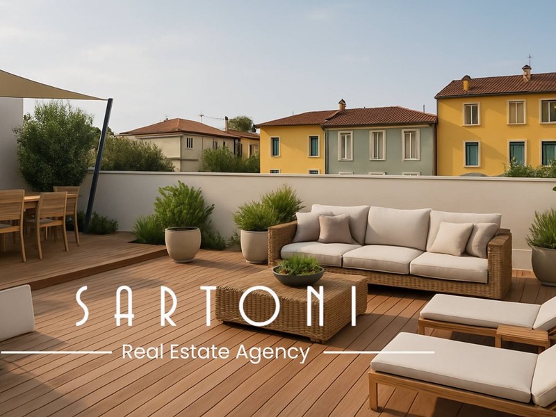 Appartamento in Vendita a Viareggio, zona Centro, 850'000€, 120 m²