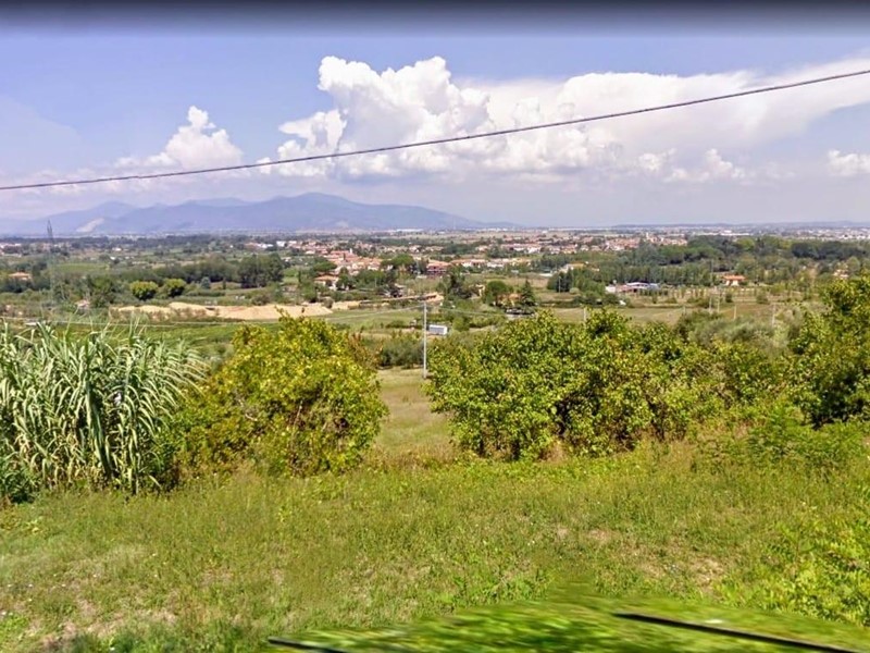 Terreno edificabile in Vendita a Casciana Terme Lari, zona Boschi di Lari, 135'000€, 2230 m²