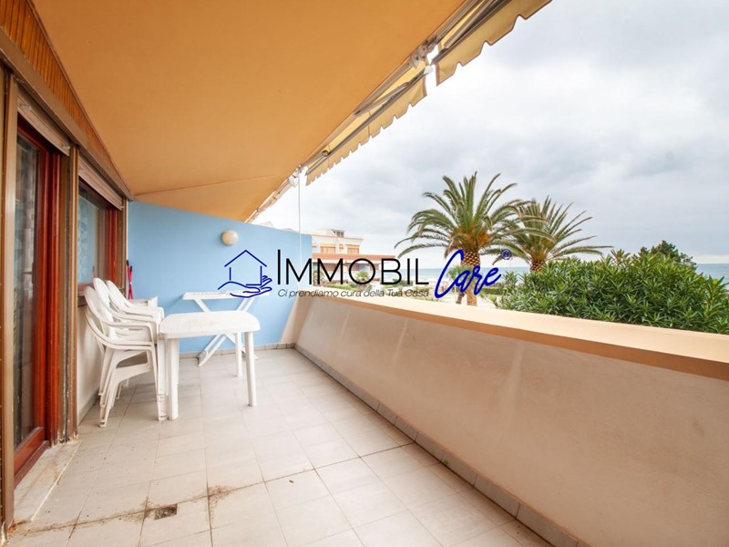 Bilocale in Vendita a Livorno, zona Quercianella, 280'000€, 60 m²