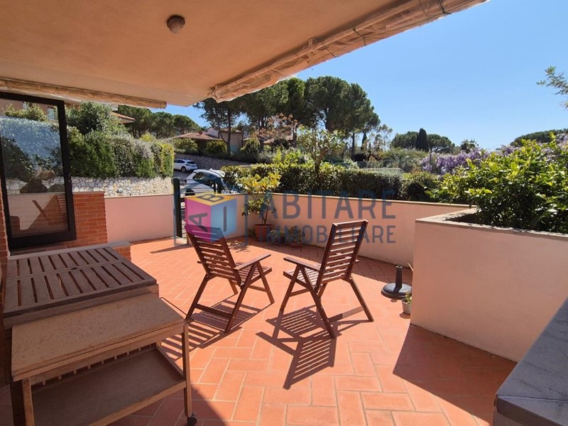 Villetta a schiera in Vendita a Livorno, zona Montenero, 598'000&euro;, 183 m², con Box