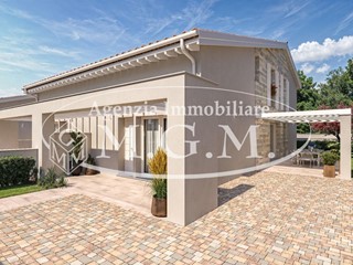 Villa bifamiliare in Vendita a Pisa, zona Riglione Oratoio, 590'000€, 165 m²