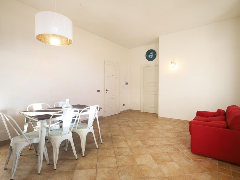 Quadrilocale in Vendita a Ponsacco, 140'000€, 85 m², arredato, con Box