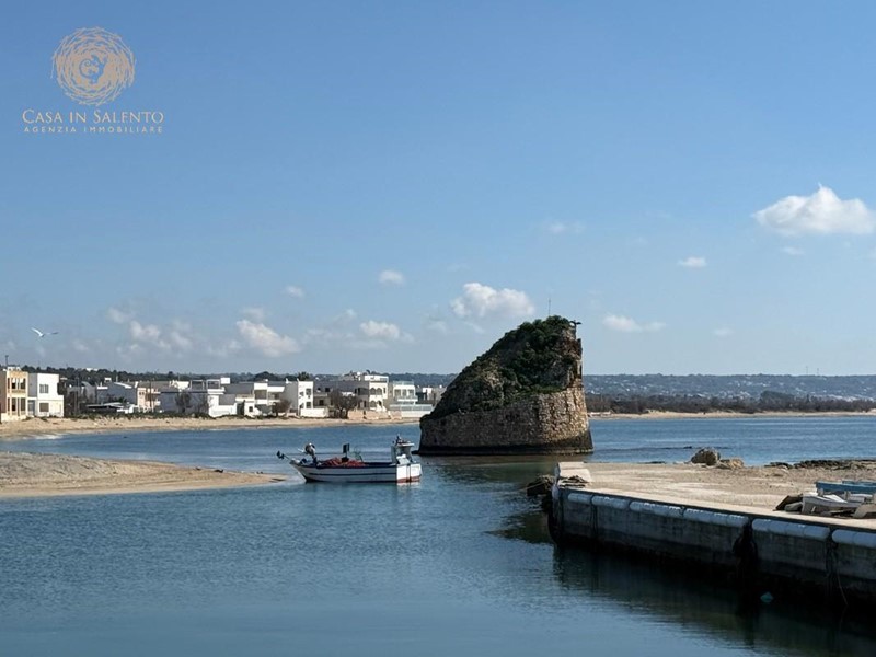 Appartamento in Vendita a Salve, zona Torre Pali, 77'000€, 120 m²