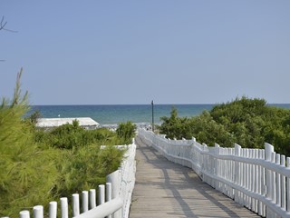 Villa in Vendita a Castellaneta, 360'000€, 130 m²