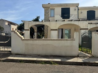 Casa Indipendente in Vendita a Portoscuso, 130'000€, 50 m²