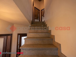 Casa Indipendente in Vendita a Virle Piemonte, 298'000€, 130 m²