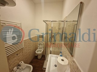 Ufficio in Vendita a Messina, 185'000€, 110 m²