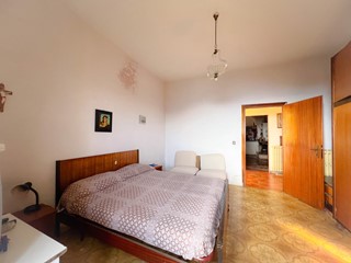 Appartamento in Vendita a Torre Cajetani, 35'000€, 165 m², arredato