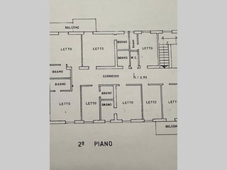 Attività commerciale in Vendita a Fiuggi, 550'000€, 2500 m²
