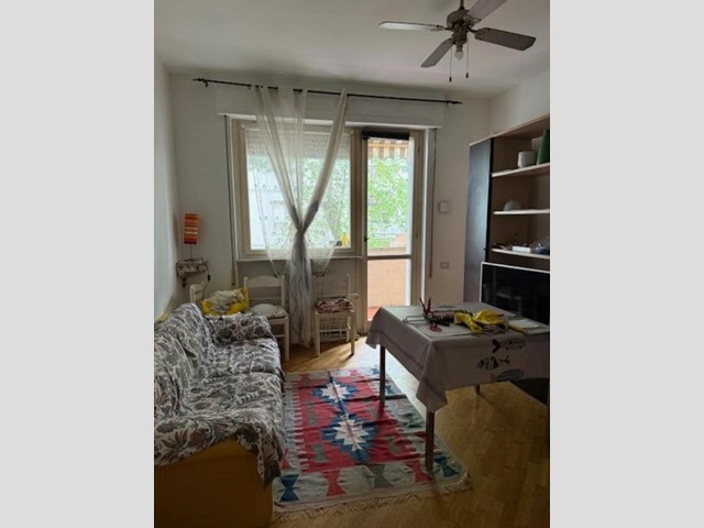 Bilocale in Vendita a Carrara, zona Marina di Carrara, 155'000€, 55 m², arredato