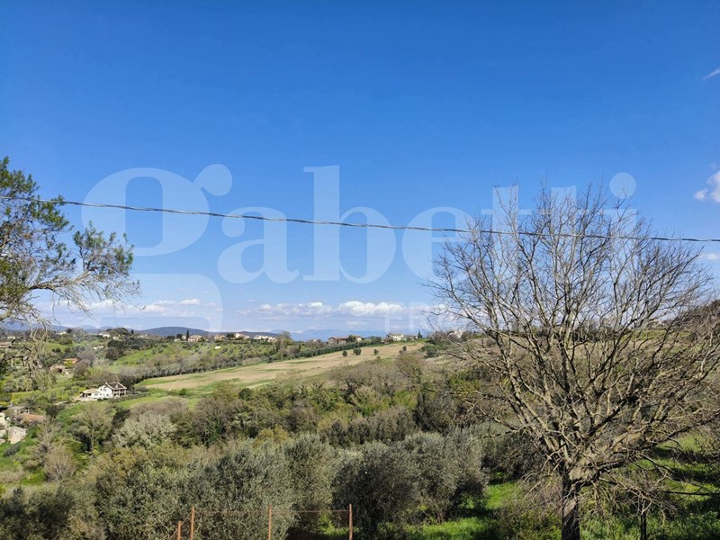 Quadrilocale in Vendita a Amelia, 75'000€, 75 m², arredato