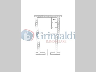 Negozio in Vendita a Benevento, 75'000€, 50 m²