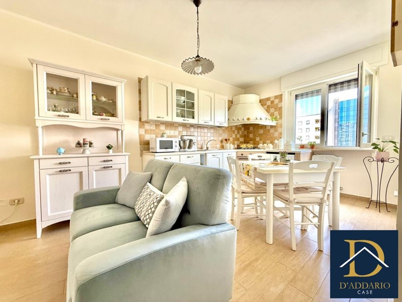 Trilocale in Vendita a Taranto, 59'000€, 64 m²