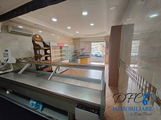 Negozio in Vendita a Afragola, 130'000€, 55 m²