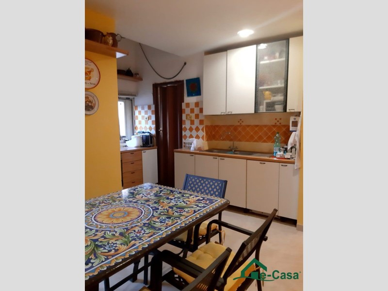 Quadrilocale in Vendita a Villafranca Tirrena, 130'000&euro;, 110 m²