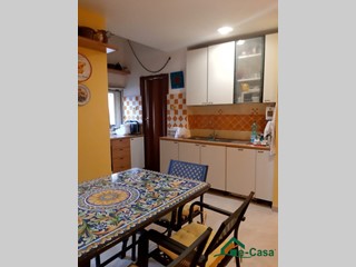 Quadrilocale in Vendita a Villafranca Tirrena, 130'000&euro;, 110 m²