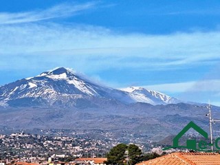 Trilocale in Vendita a San Gregorio di Catania, 83'000&euro;, 75 m²