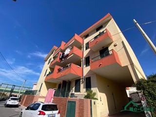 Quadrilocale in Vendita a Villafranca Tirrena, 143'000€, 140 m²