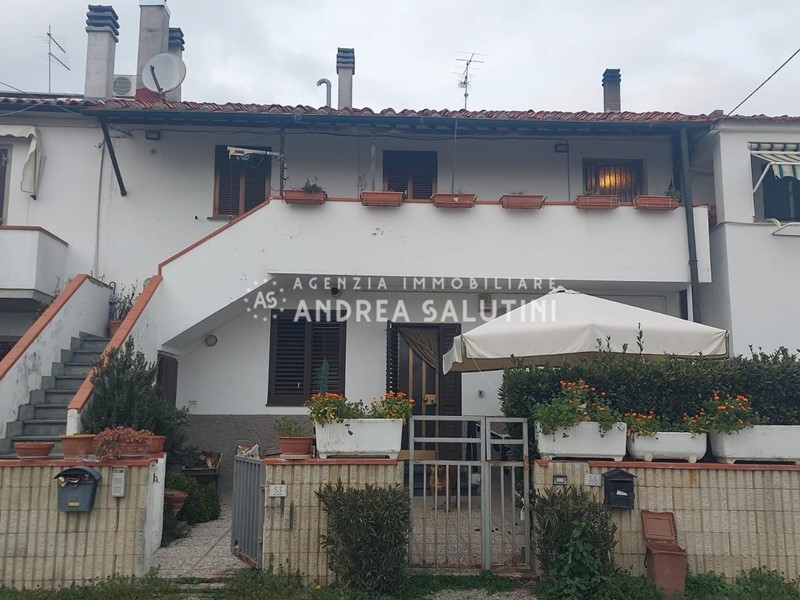Quadrilocale in Vendita a Casciana Terme Lari, zona Lavaiano, 119'000€, 140 m²
